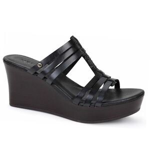 Ugg Mattie Black Wedge Sandal Leather Lightweight Durable Feminine Closet Staple